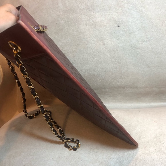 SOLD! Auth Vintage CHANEL! - Picture 4 of 8